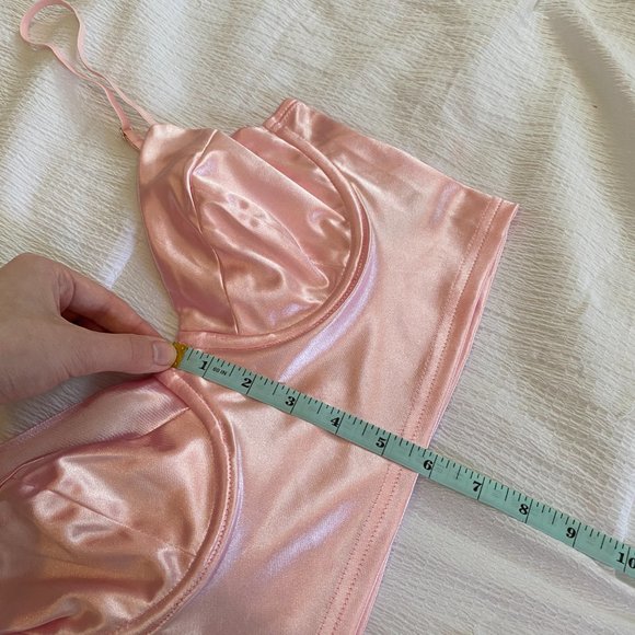NWOT Adika Bustier Corset Like Crop Top Medium Satin Silky Light Baby Pink - Picture 8 of 10